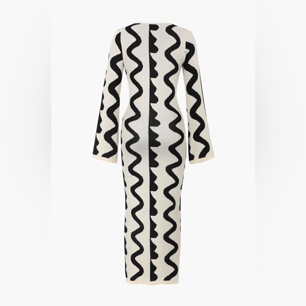 Wavy Pattern Long Sleeve Side Cut Out Knit Dress